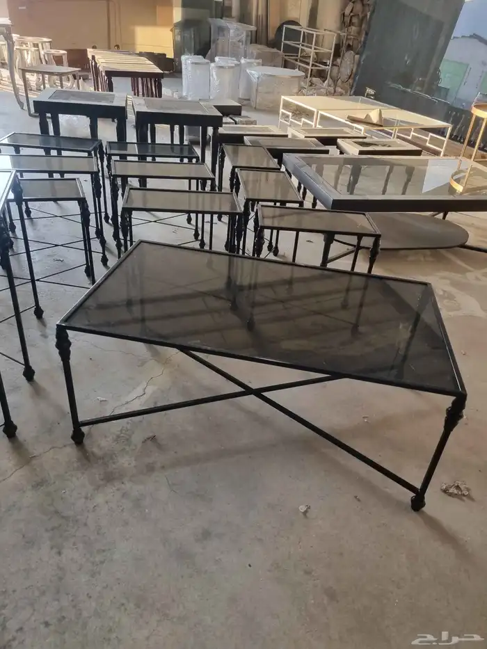 تفصيل جميع نوع طاولات حسب الطلب 1