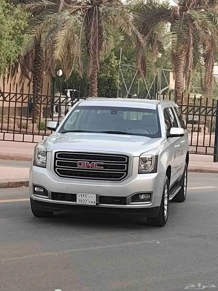 جي ام سي يوكن موديل 2020 4