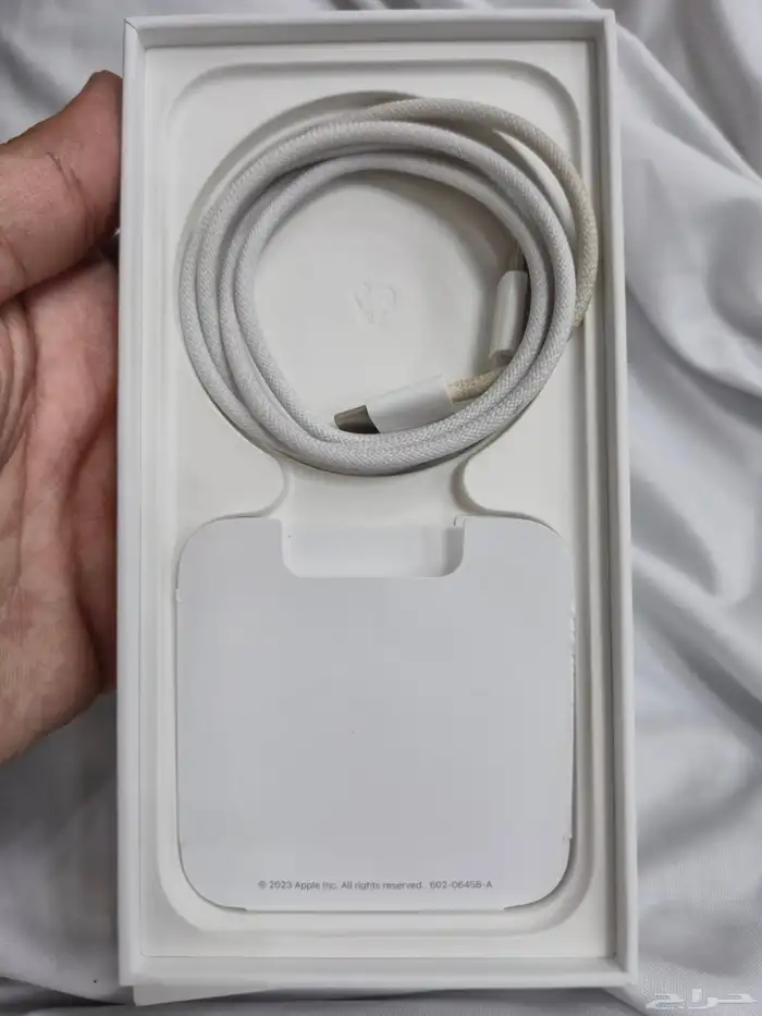 (تم البيع) iPhone 15 128GB 7