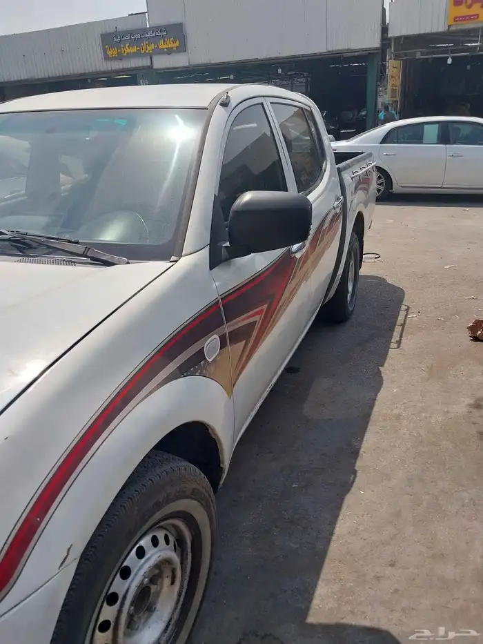 متسوبيشي L200 للبيع 3