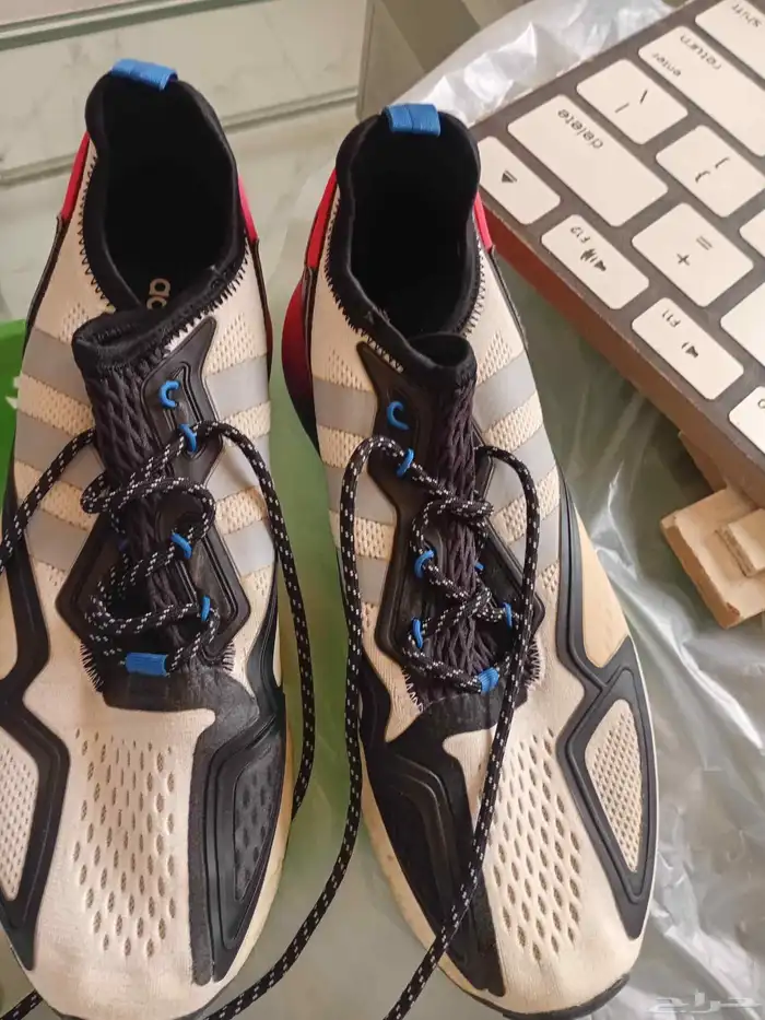 بسعر خيالي ملابس ماركة 12