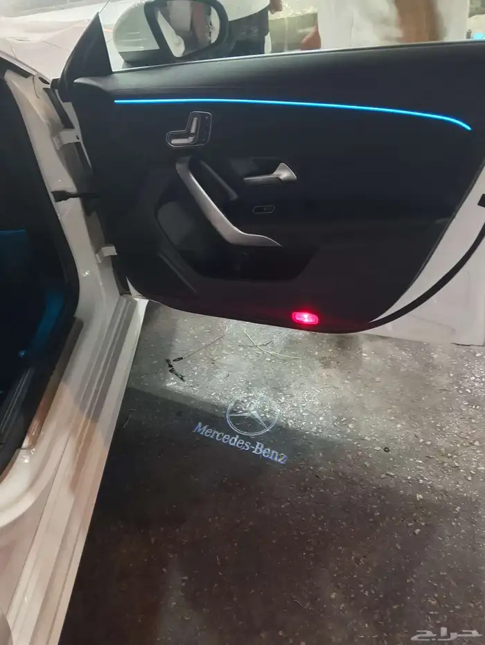 تركيب لد داخلي64 لون مرسيدس بنز 2024 A200 2