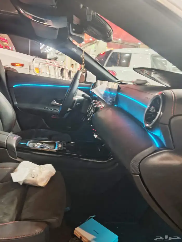 تركيب لد داخلي64 لون مرسيدس بنز 2024 A200 4