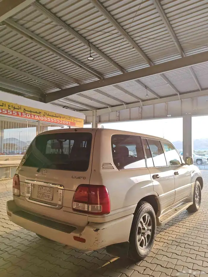 جيب لكزس 2006 للبيع 4