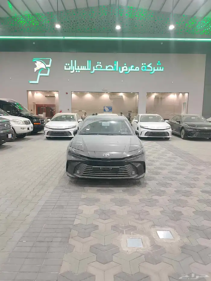 كامري هايبرد E موديل 2025 0