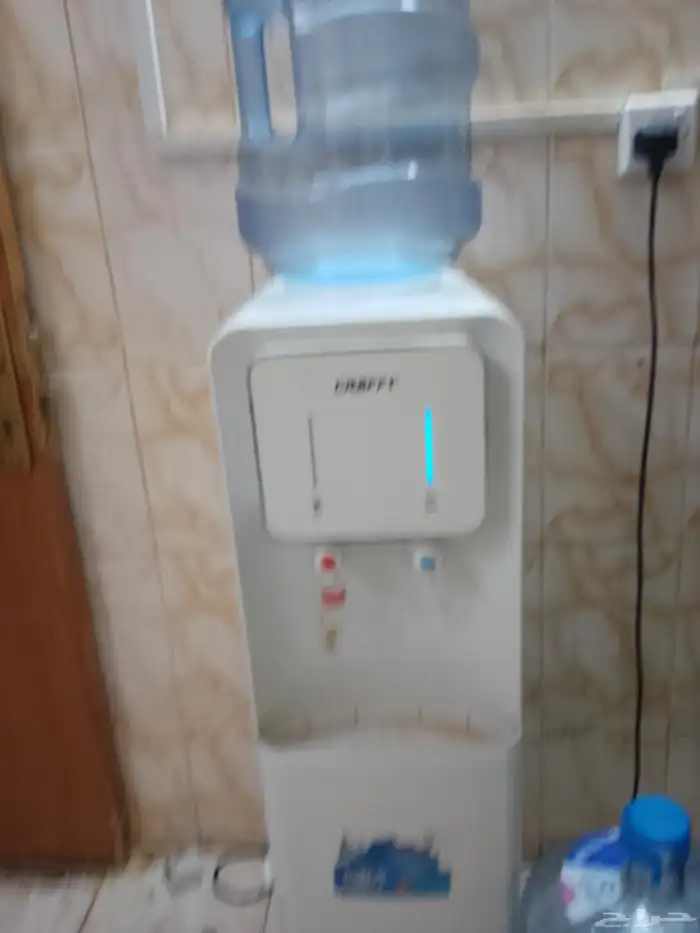 أثاث مستعمل عدد 2مكيفات شباك وغسالة كبيره وشاشة وثلاجة بخاري 2