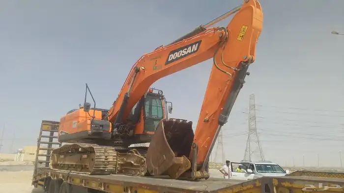 بكلين مديل 2022 جديد للاجار لليومي او الشهري او للمقاولت 4