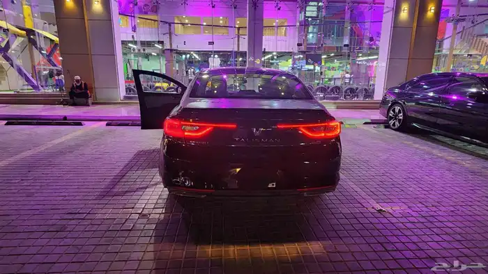 رينو تاليسمان 2017 25