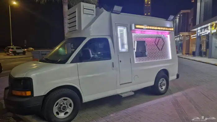 سيارة ايسكريم جي ام سي سافانا 2003 للبيع 4