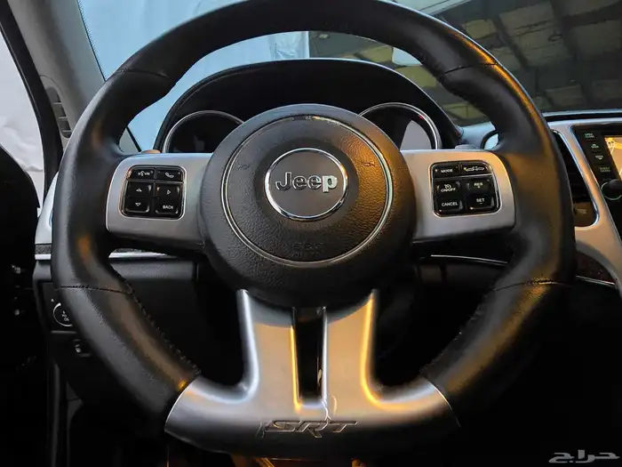 جيب SRT 14