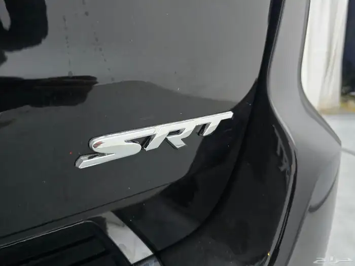 جيب SRT 9