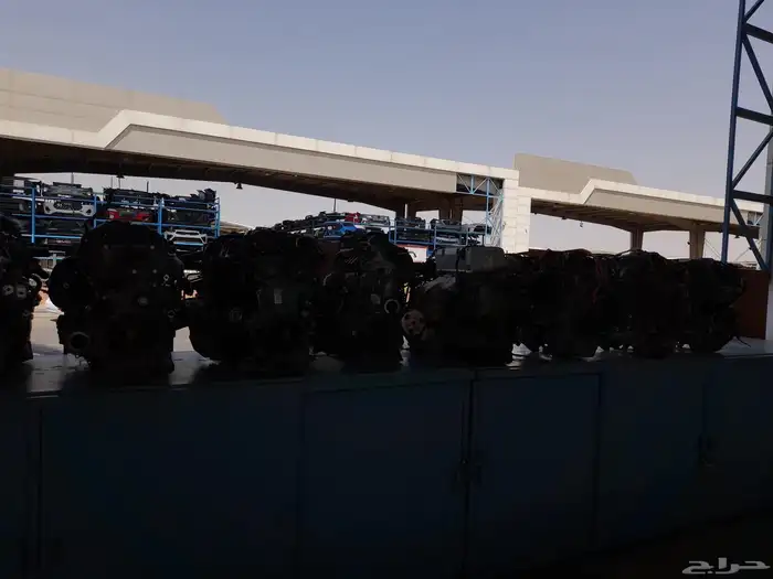 يوجد لدينا جميع المكاين والجيرات 1