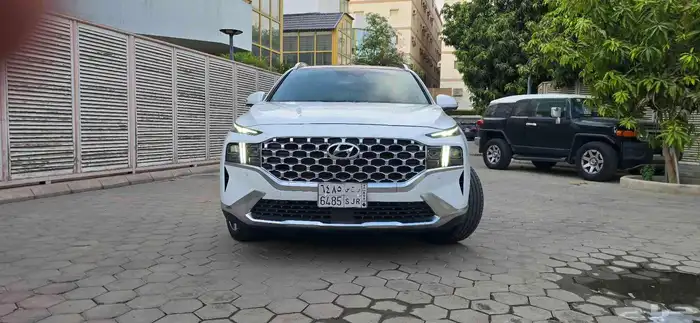 هونداي سنتافي 2023 على الضمان 0