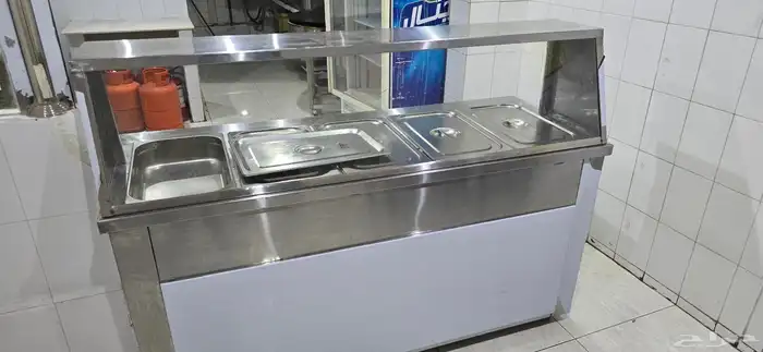 معدات مطعم للبيع ع السوم 2