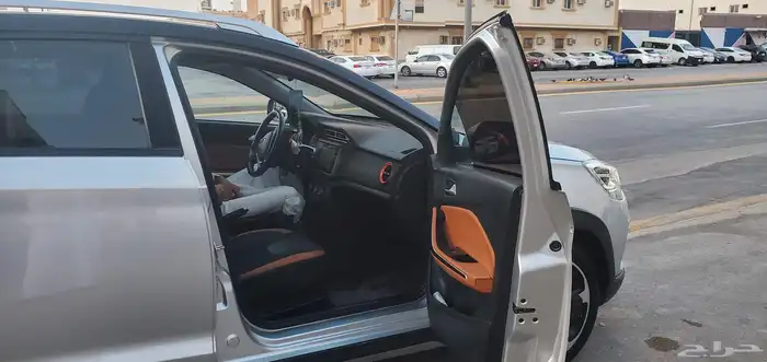 سيارة شيري 22 ممشى 81 ألف فقط 5