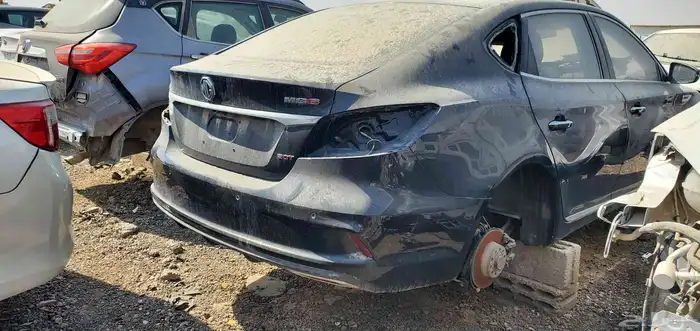 يوجد لدينا جميع قطع الغيار الصيني تشليح 18