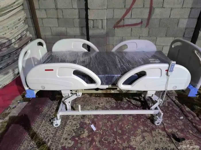 سرير طبي كهربائي فرشه معا المرتبه 8