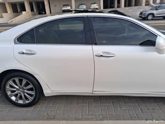 لكزس ES 350 موديل 2008 نظيف للبيع 20