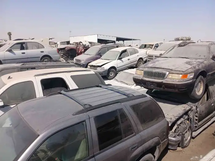 نوفر لك جميع قطع غيار السيارات 2