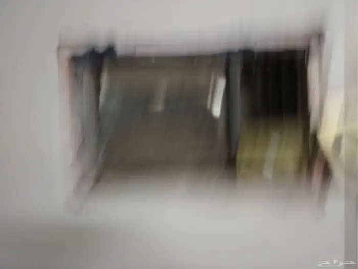 أثاث مستعمل عدد 2مكيفات شباك وغسالة كبيره وشاشة وثلاجة بخاري 5