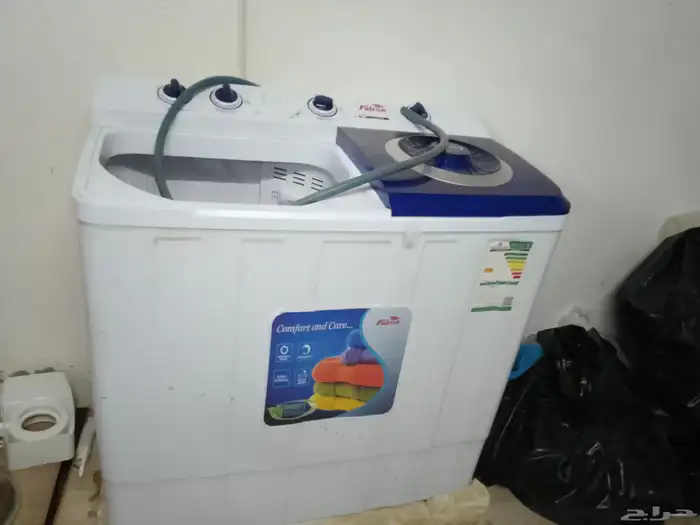 أثاث مستعمل عدد 2مكيفات شباك وغسالة كبيره وشاشة وثلاجة بخاري 0