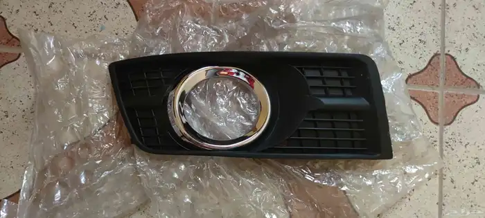 غطا كشاف ضباب كاديلاك srx 0