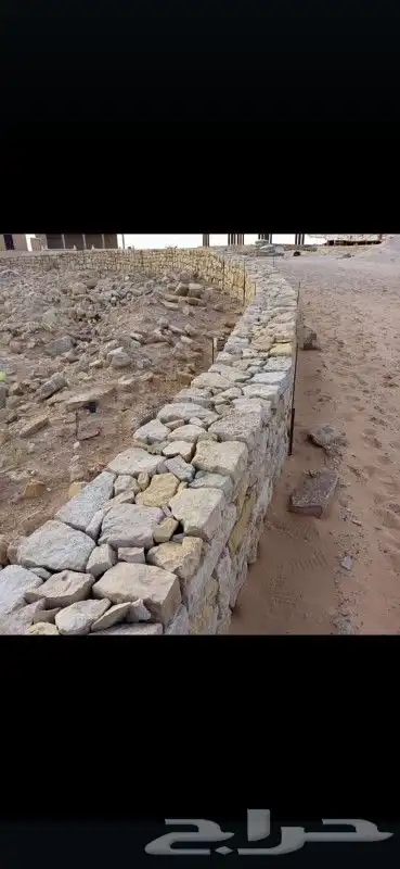 يوجد لدينا عمال صرام ومنقي بلكرتون وقلع فروخ وتكريب وبنا حجر 4