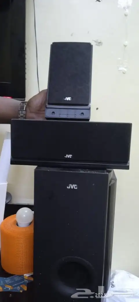 سمعات JVC اوفر وسمعتين ب200حد 1