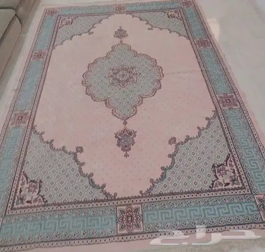 اسلام عليكم فرشه للبيع نضيف طول مترين او نص عرض مترين 1
