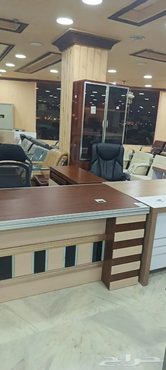 مكاتب مستلزمات مكتب كامله 5