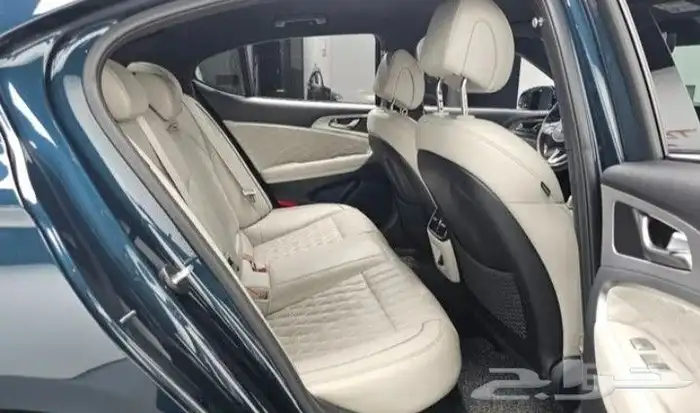 جنسس جي 70 GENESIS G70 2021 17
