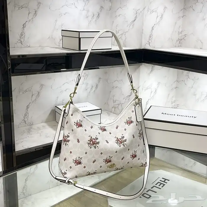 شنط تقاليد ماركه هاي كولتي متوفره جمله وقطاعي تشكله واسعه 16