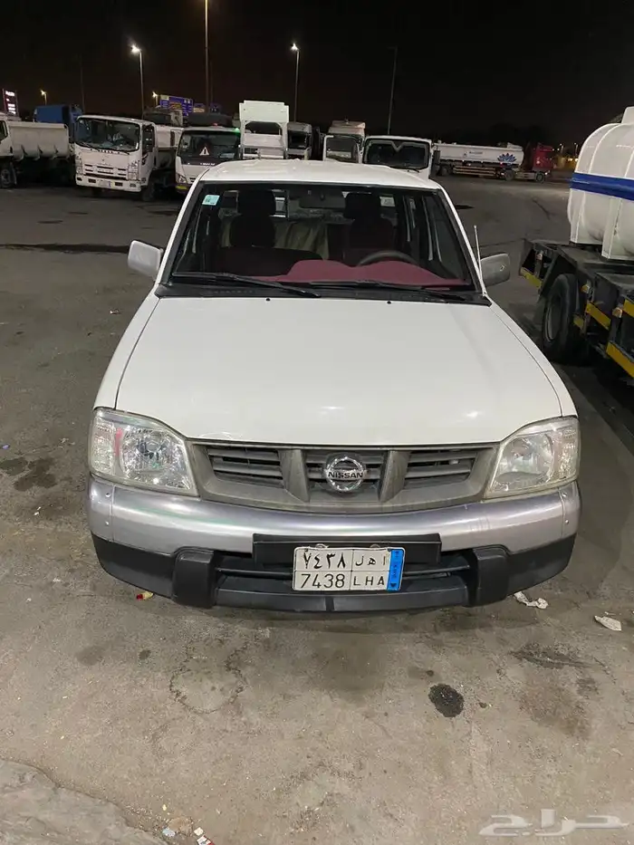 Nissan pickup 2014 0