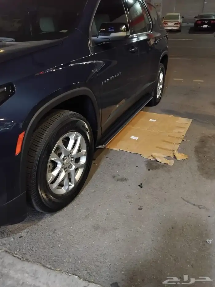 دعاسات جنبيه جميع انواع السيارات التواصل 12
