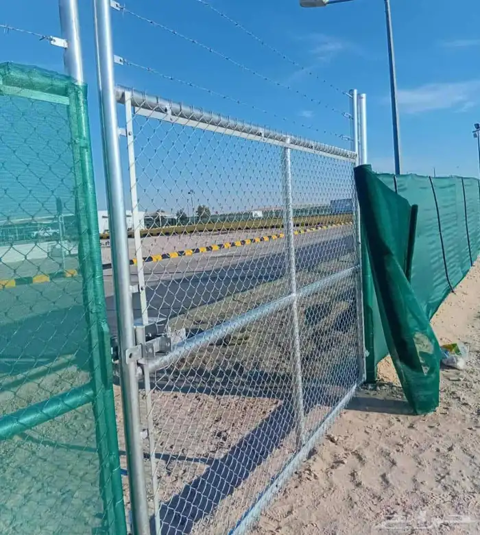 سلام عليكم ورحمه الله وبركاته وبعد نحن مؤسسه مقاولات عامه نق 7