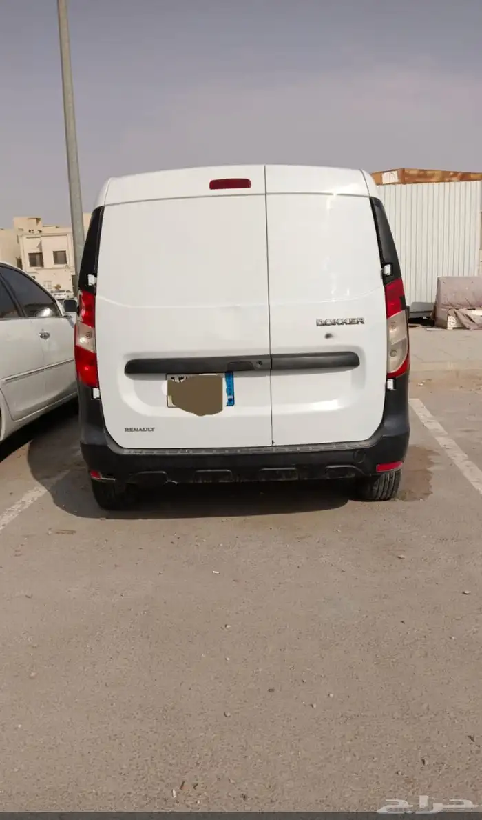 سيارة رينو فان دوكر 2017 2