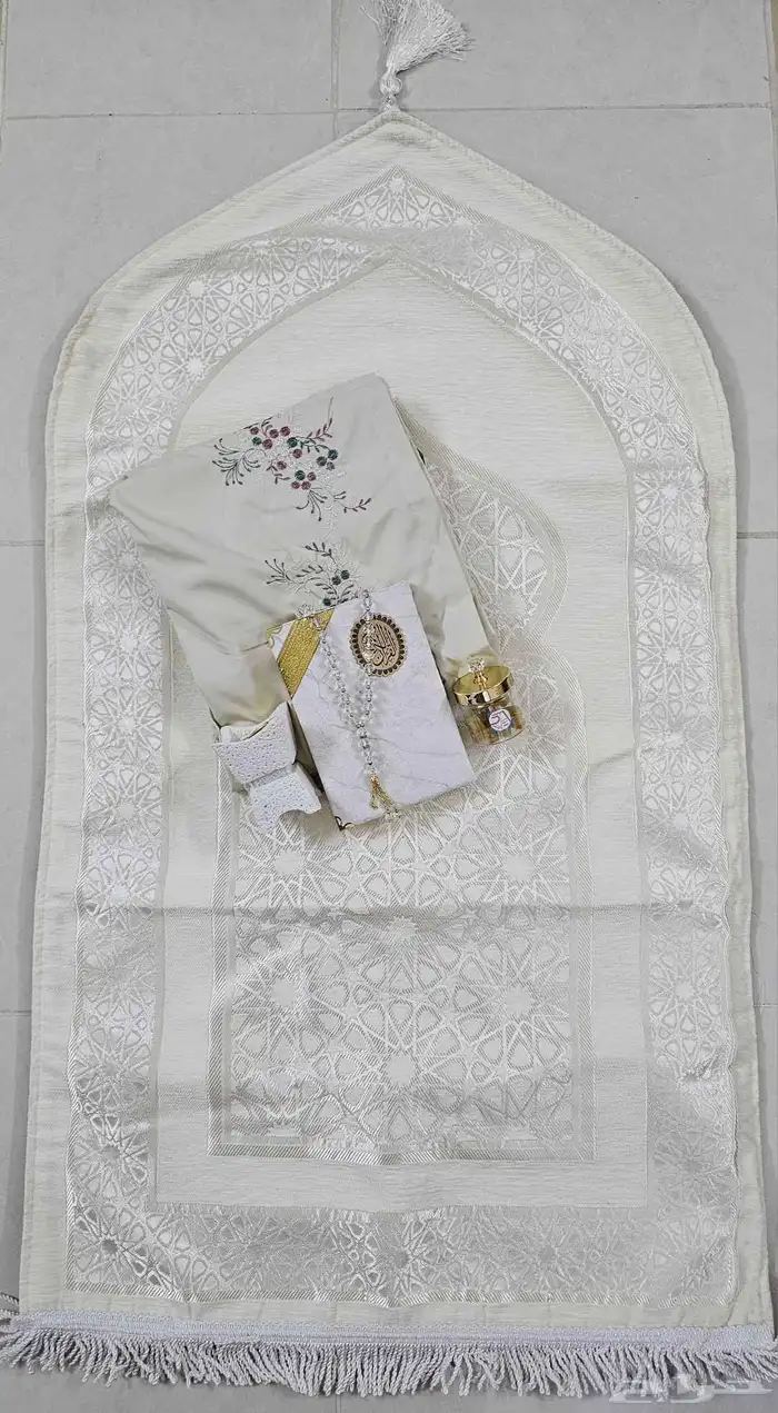 سجادات وشراشف صلاة كتابة الاسم على السجادة حسب الطلب 25