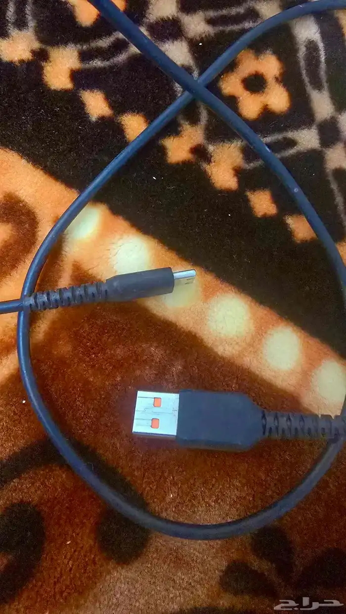 شاحن سامسونج أصلي أستعمال خفيف و علية ضمان 3 أيام وسعر معقول 2