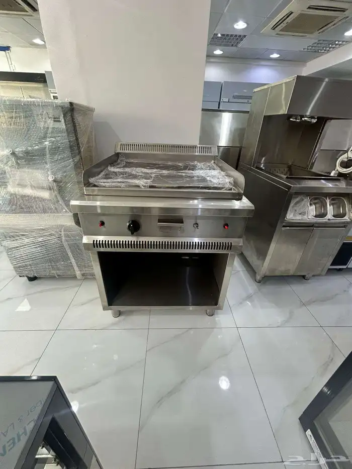 المصنع العربي لتصنيع جميع ادوات المطاعم وغرف التجميد 46