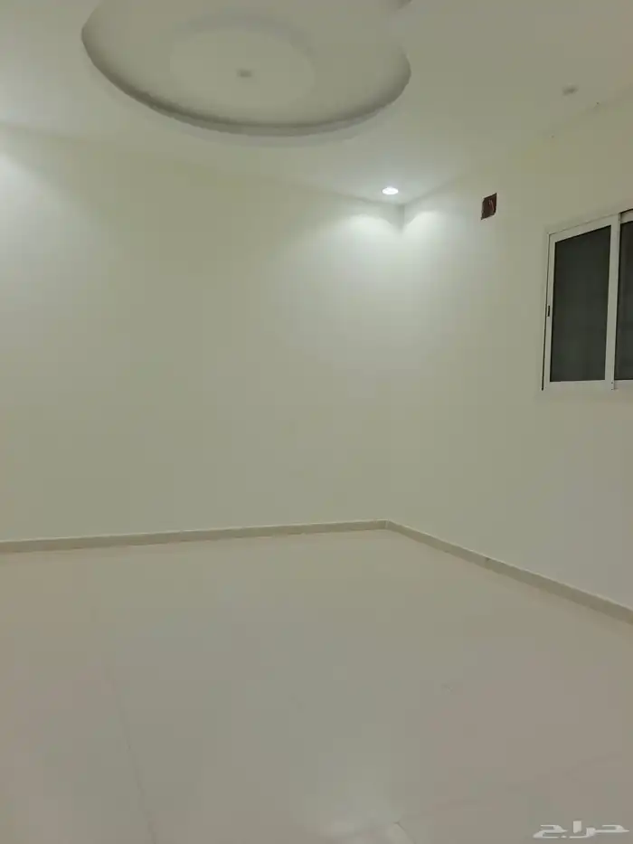 للبيع فيلا حي الرمال الذهبي مساحه 360 8