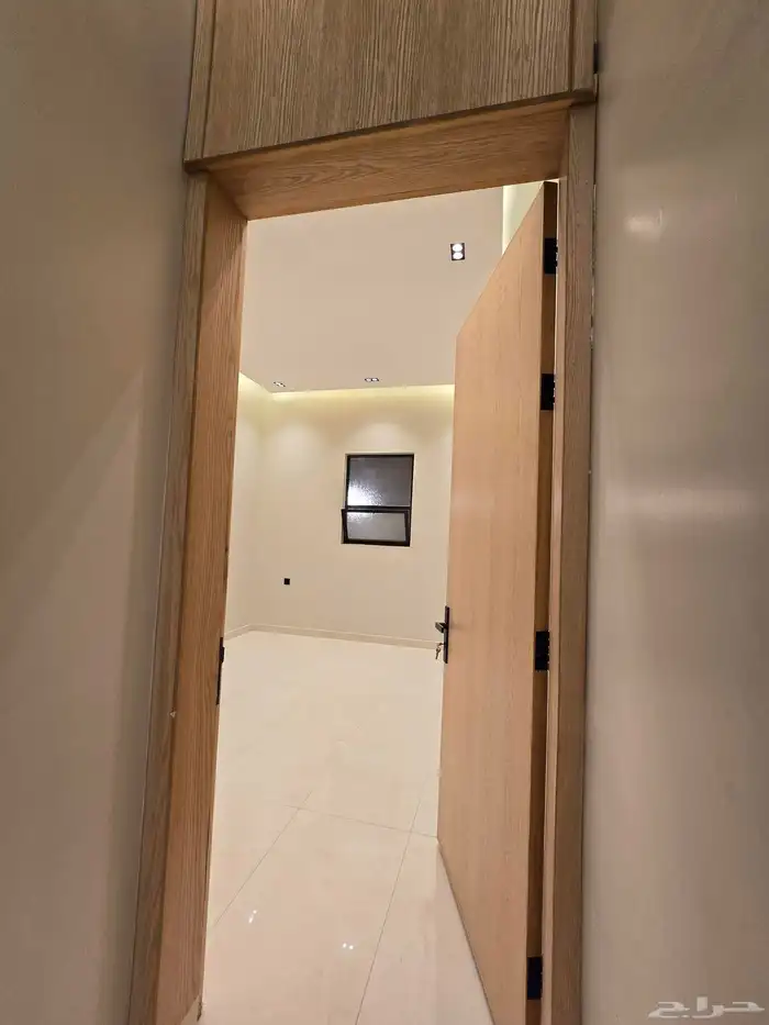 دور ارضي حي الجنادريه شرق الرياض 22