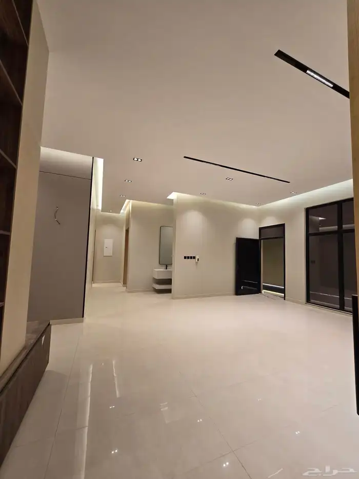 دور ارضي حي الجنادريه شرق الرياض 3