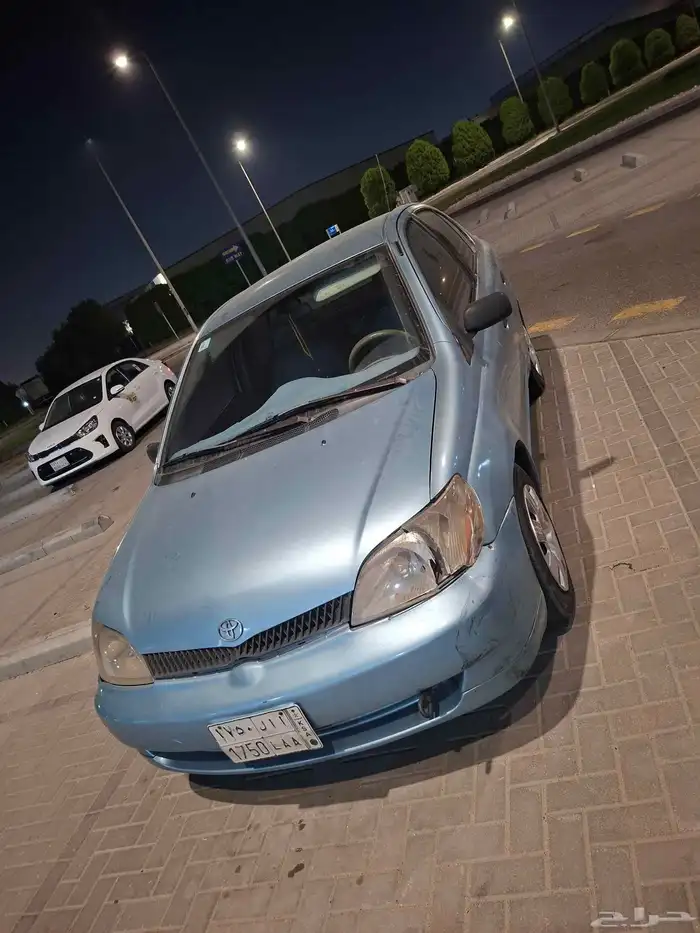 السلام عليكم يوجد سياره ايكو 2002 1