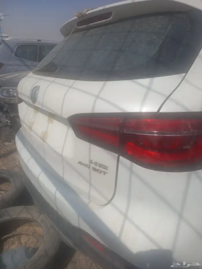 قطع غيار فورشنر مصدومه 2