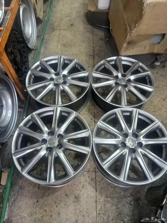 جنوط لكزس G S مقاس 19 أصلي وكاله موديل 2014 6