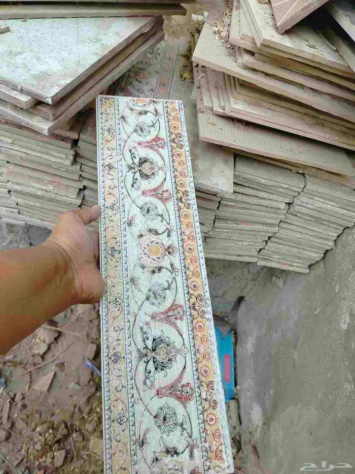 بلاط نعله أو سكلو بريالين والمزخرف ب4 7