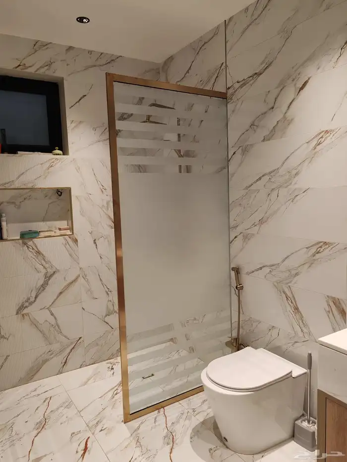 زجاج سكريت والمنيوم وحديد 2