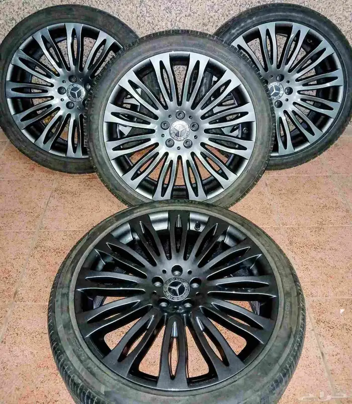 جنوط مرسيدس يخت S600 2017 مع كفرات نظيفه 1