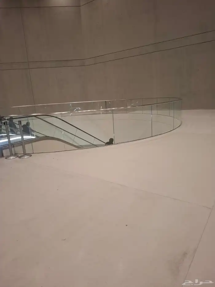 زجاج سكريت 1