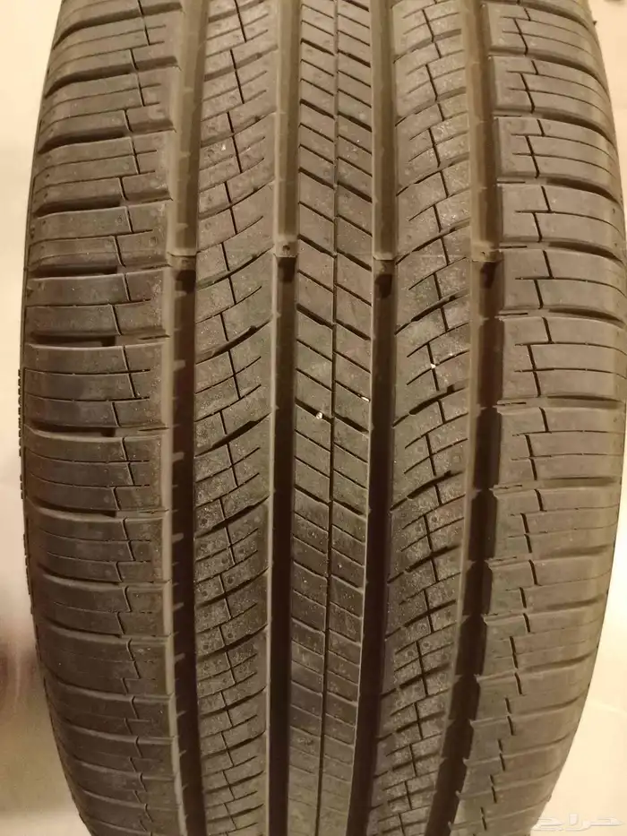 كفرات نكسن كوري مقاس 255 50 R20 شبه جديد 0